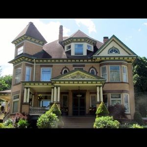 Meet your Posher, Stacey